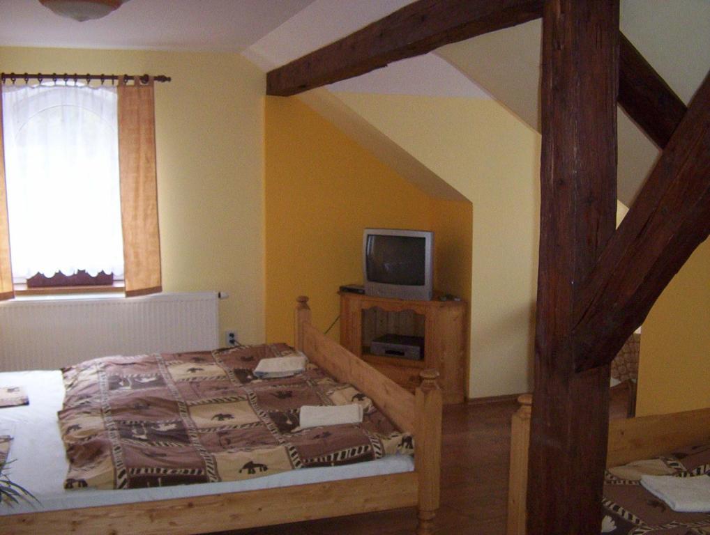 Penzion U Cervenych Vrat Chudolazy Zimmer foto